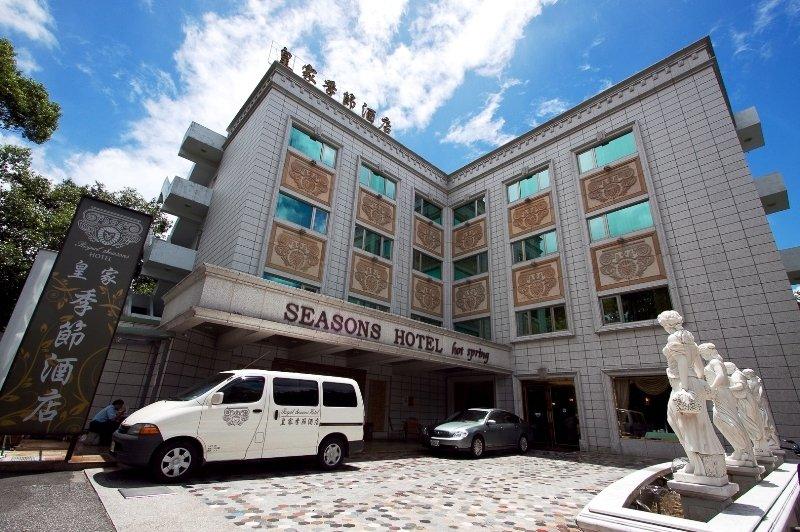 Royal Seasons Hotel Beitou Taipei Esterno foto
