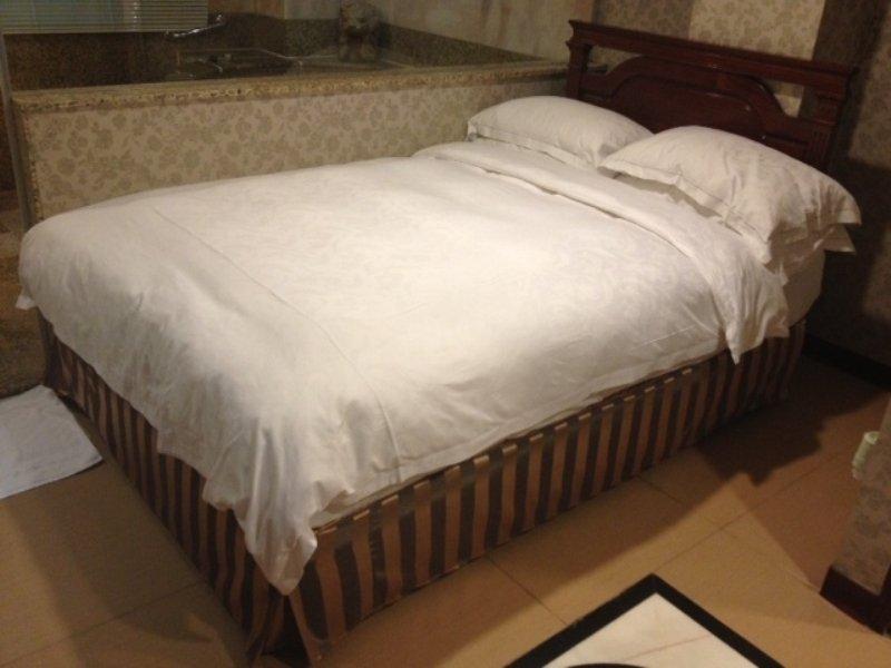 Royal Seasons Hotel Beitou Taipei Esterno foto