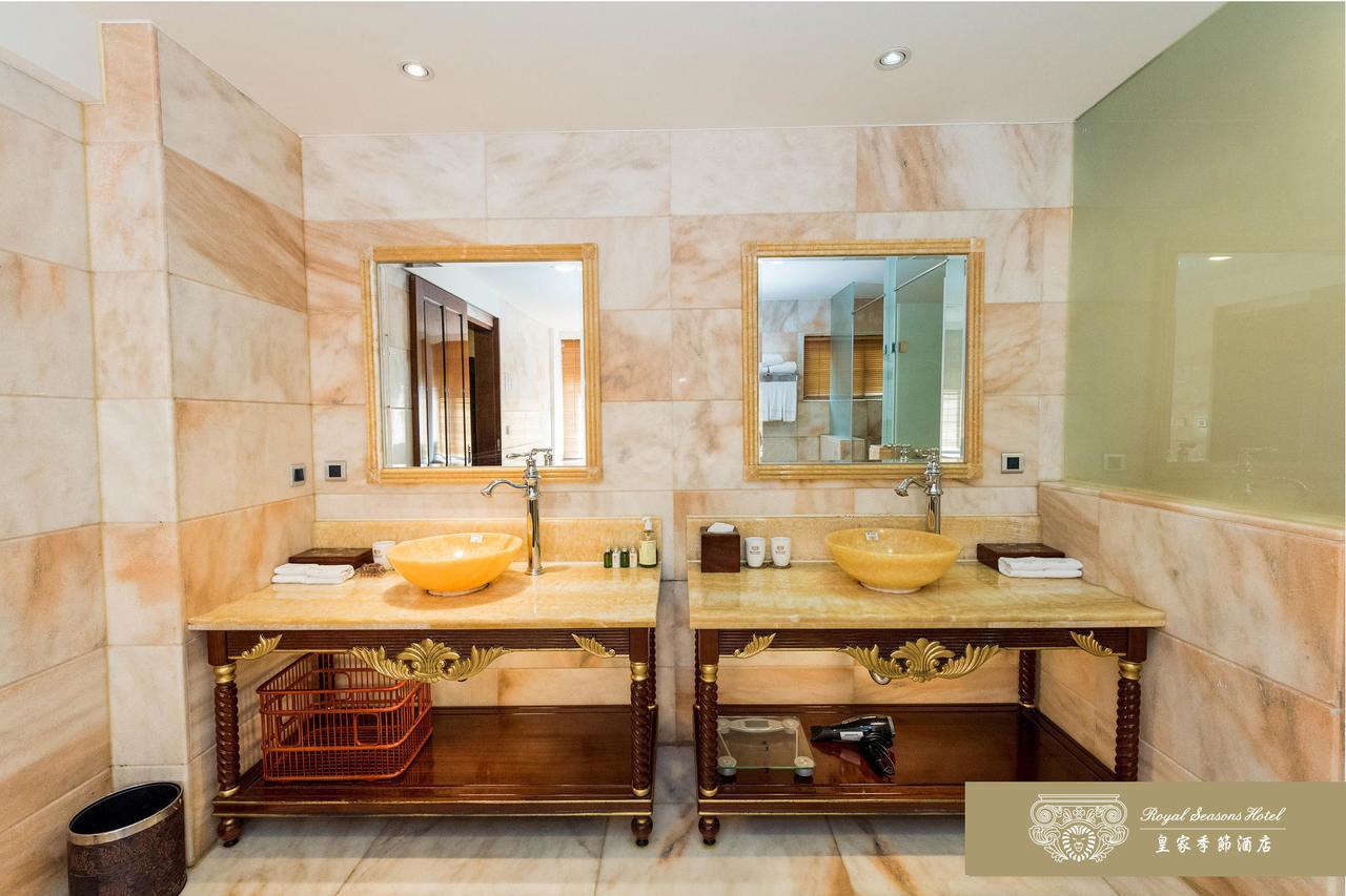 Royal Seasons Hotel Beitou Taipei Esterno foto