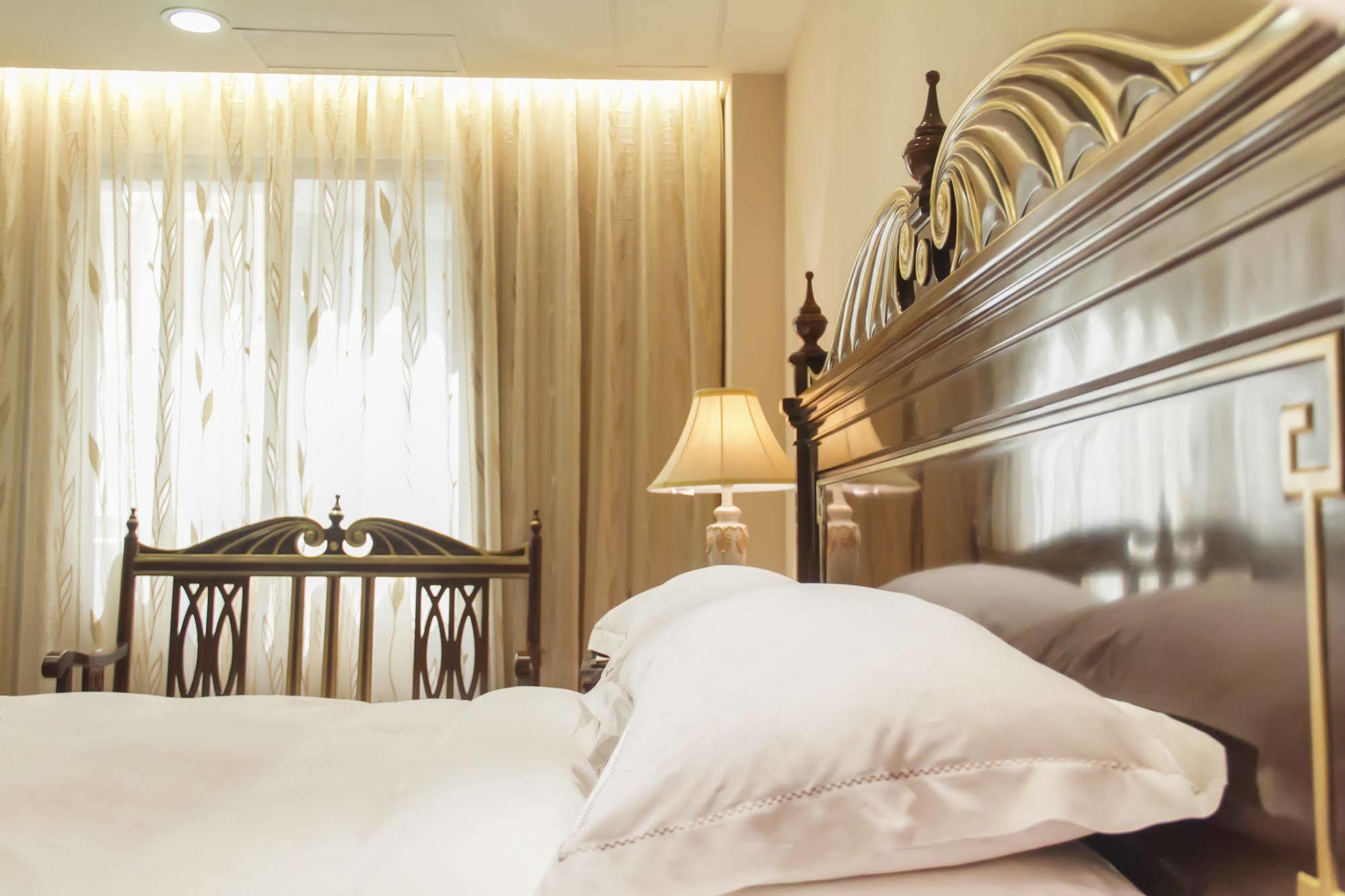 Royal Seasons Hotel Beitou Taipei Esterno foto