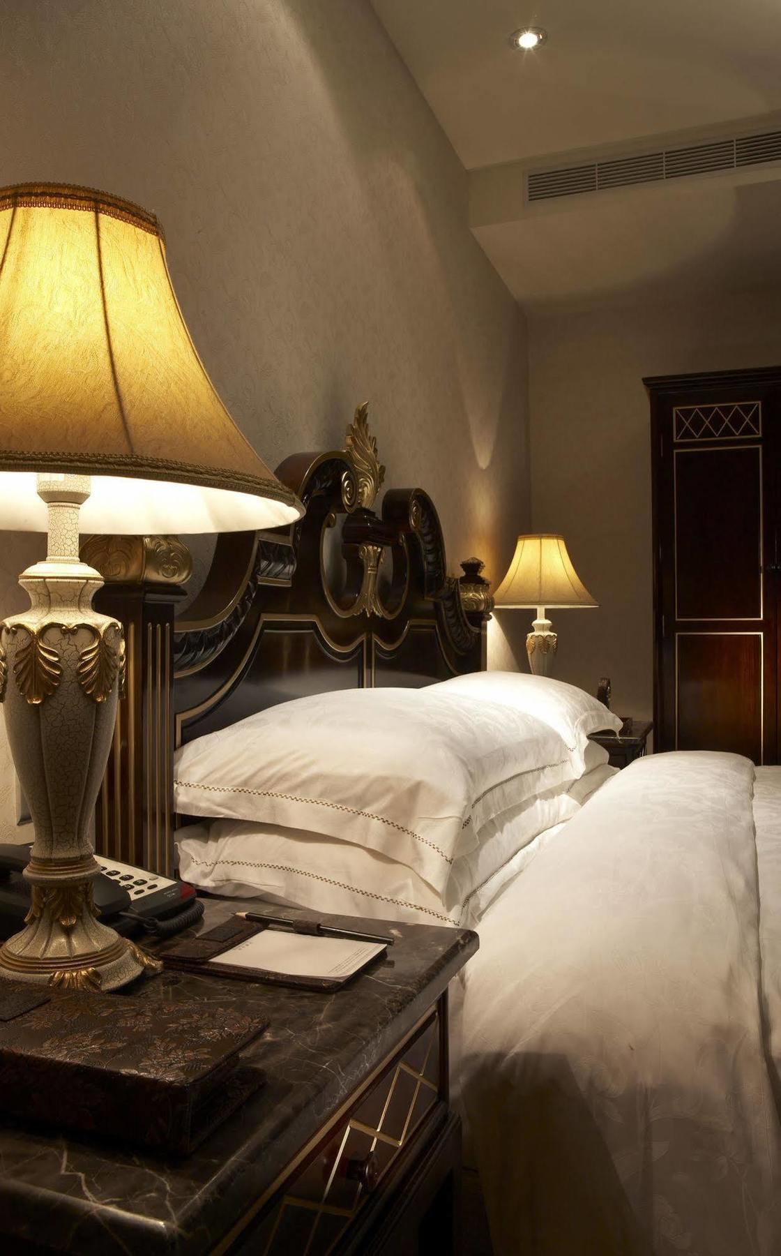 Royal Seasons Hotel Beitou Taipei Esterno foto